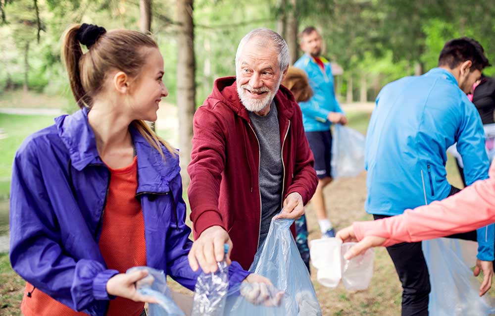 Volunteering Benefits Seniors Physically & Mentally